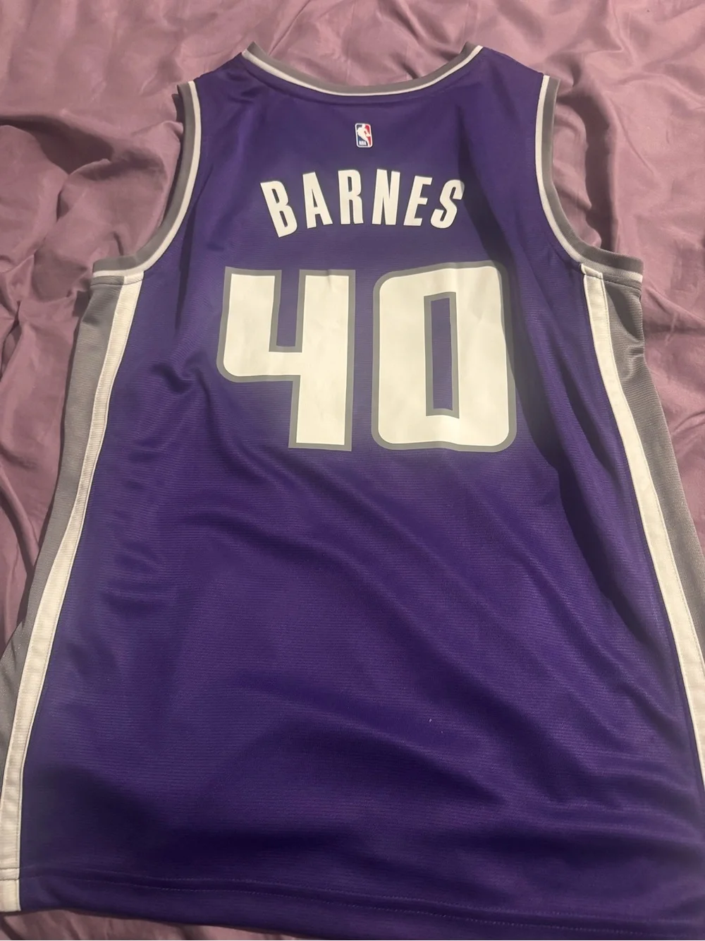 Sacramento kings #40 Barnes youth XL basketball jersey